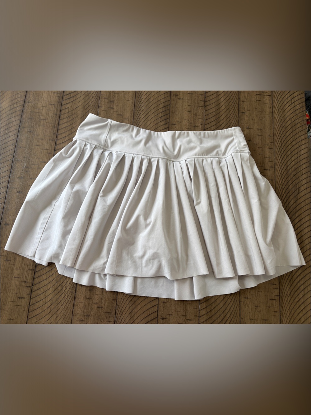 Athleta Cream Full Gathered Skater Skirt